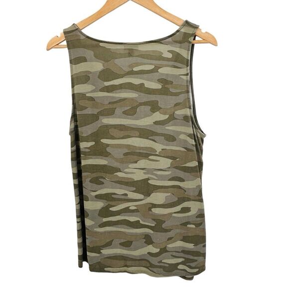 Torrid camo green Cupro Knot Front Tank size 1x - Picture 2 of 7